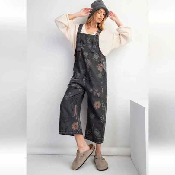 New! Easel Black Denim Washed Floral Overall Jumpsuit - Picture 4 of 6